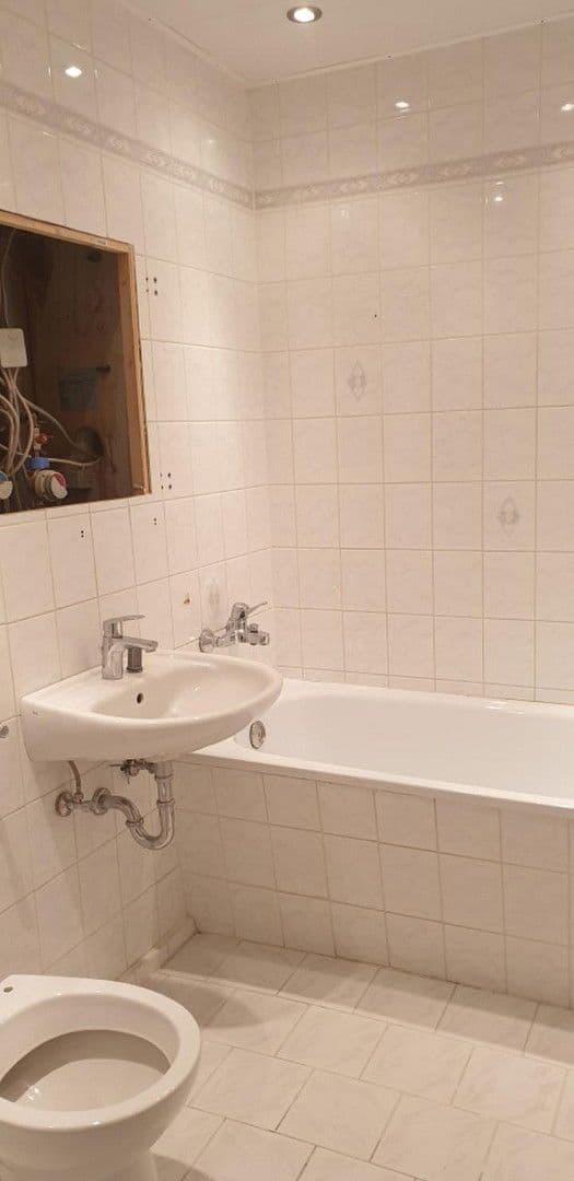 Pronájem bytu 3+1 57 m², Südring 24 c, Burg, Sasko-Anhaltsko Pronájem bytu 3+1 57 m², Südring 24 c, Burg, Sasko-Anhaltsko