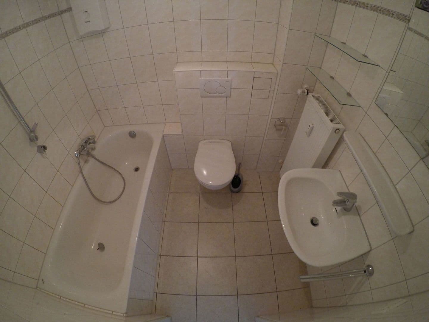 Pronájem bytu 2+1 56 m², Köln, Severní Porýní-Vestfálsko Pronájem bytu 2+1 56 m², Köln, Severní Porýní-Vestfálsko