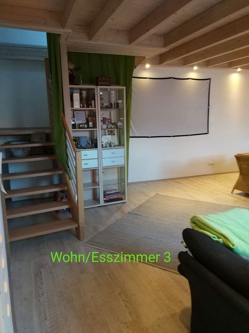 Pronájem bytu 4+1 84 m², Oppenheim, Porýní-Falc Pronájem bytu 4+1 84 m², Oppenheim, Porýní-Falc