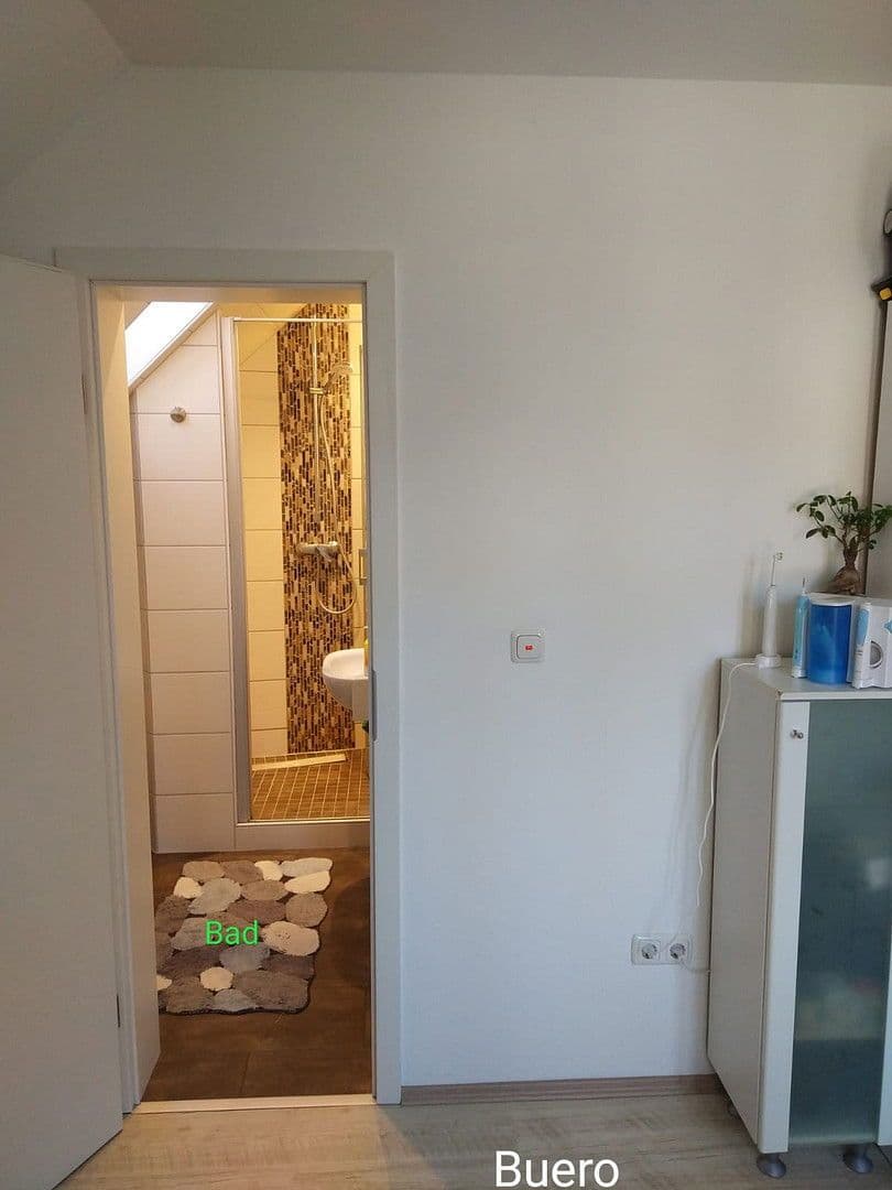 Pronájem bytu 4+1 84 m², Oppenheim, Porýní-Falc Pronájem bytu 4+1 84 m², Oppenheim, Porýní-Falc