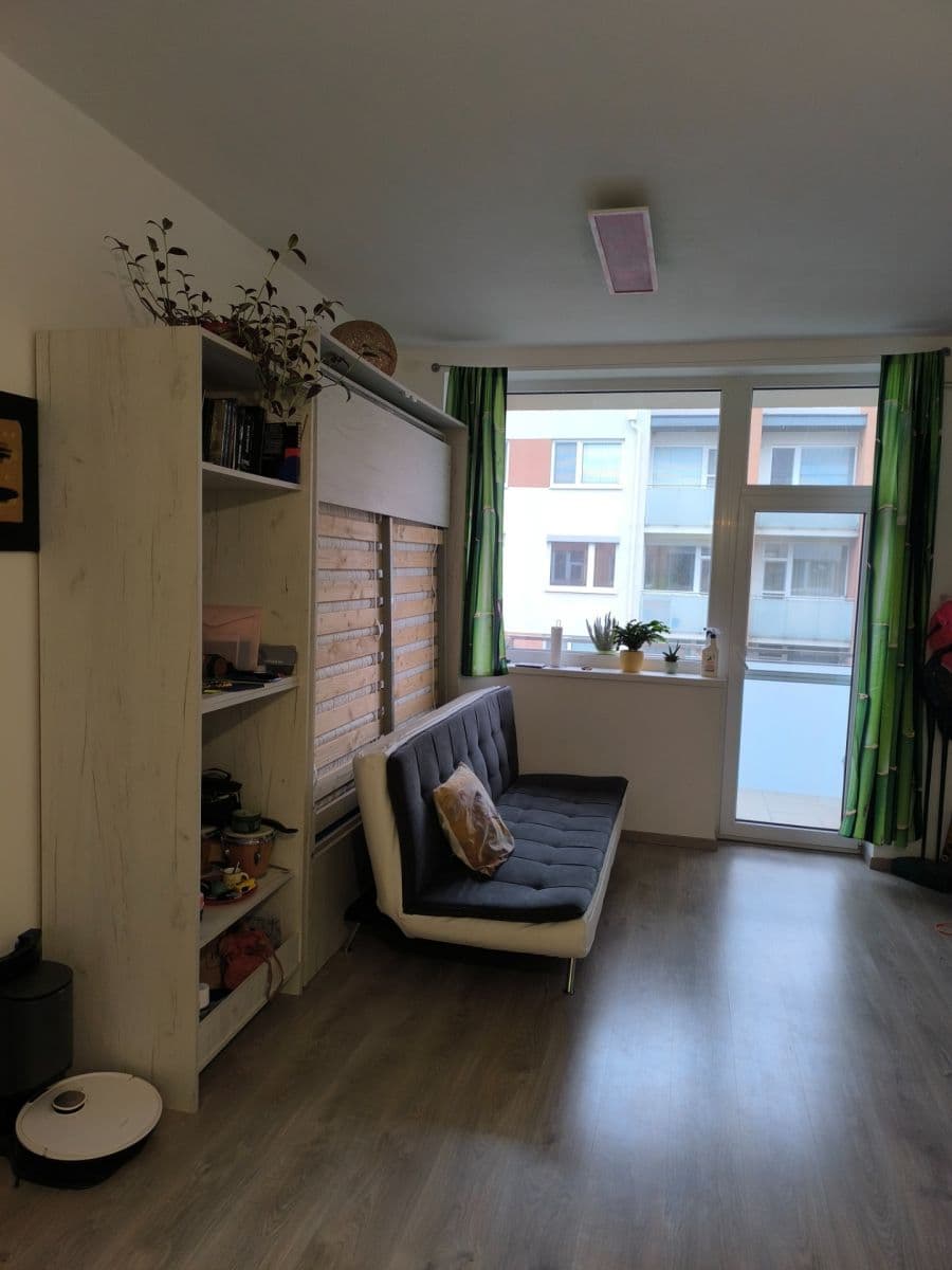 Prodej bytu 2+1 43 m², Platanová, Miloslavov, Bratislavský kraj Prodej bytu 2+1 43 m², Platanová, Miloslavov, Bratislavský kraj