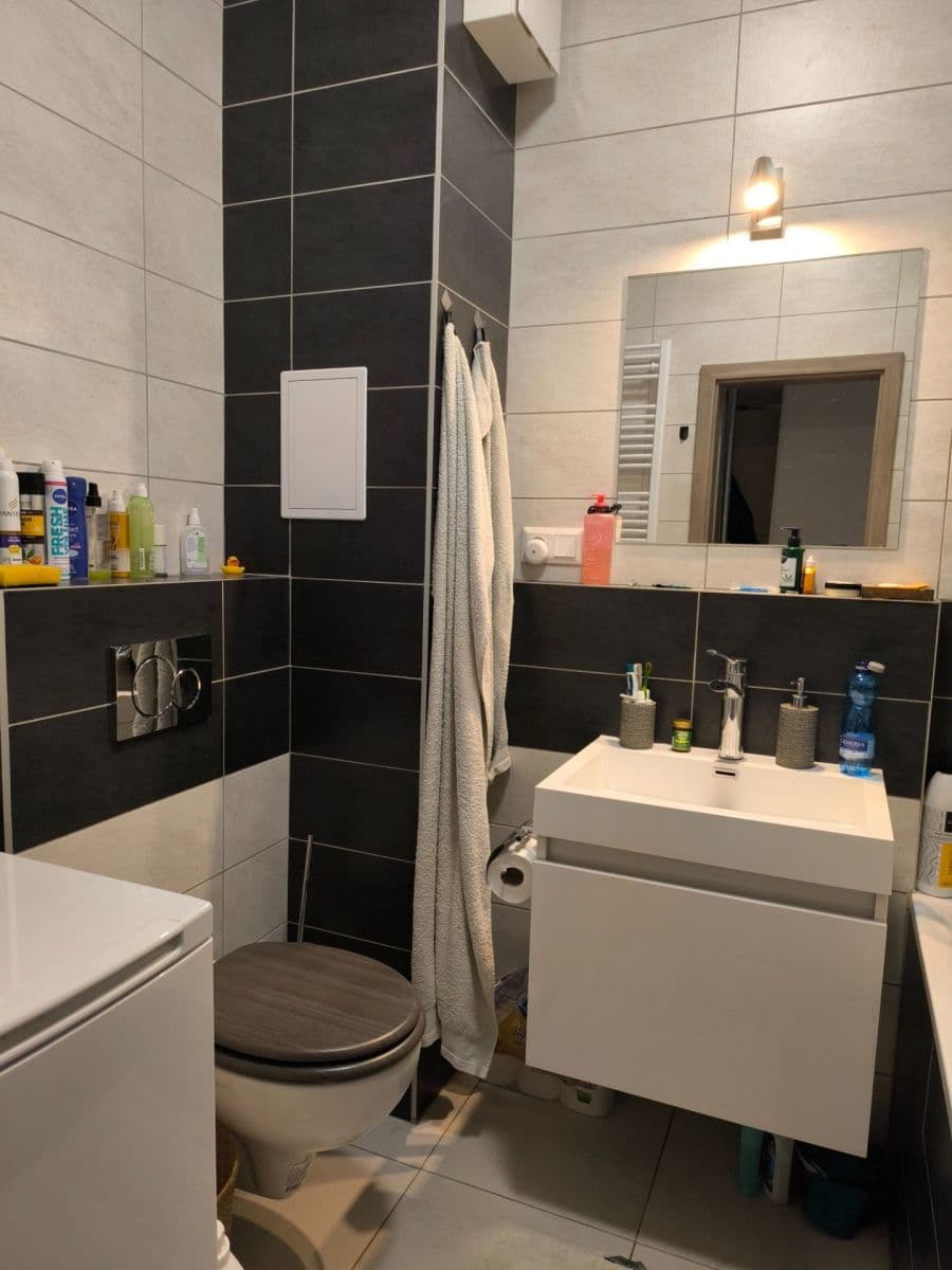 Prodej bytu 2+1 43 m², Platanová, Miloslavov, Bratislavský kraj Prodej bytu 2+1 43 m², Platanová, Miloslavov, Bratislavský kraj