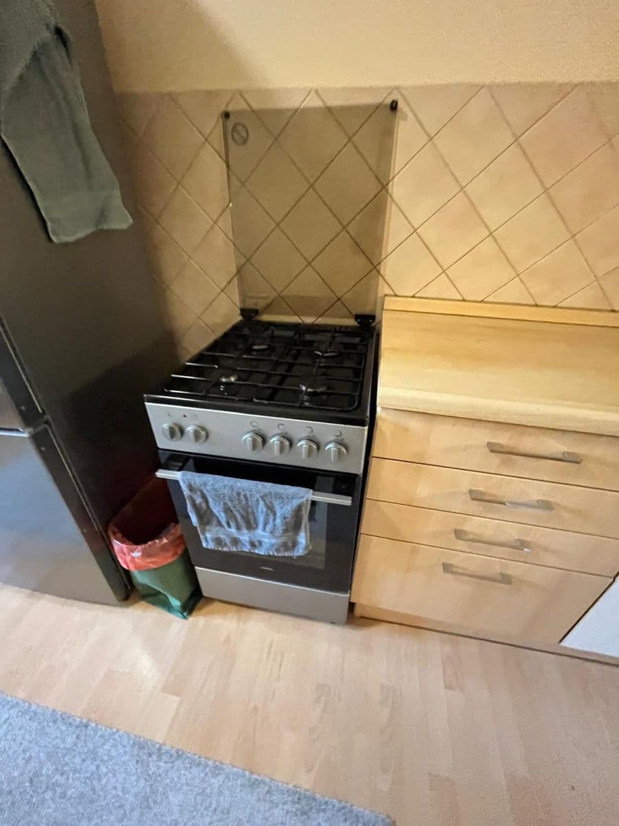 Prodej bytu 2+kk 50 m², U Kaštanu, Praha, Praha Prodej bytu 2+kk 50 m², U Kaštanu, Praha, Praha