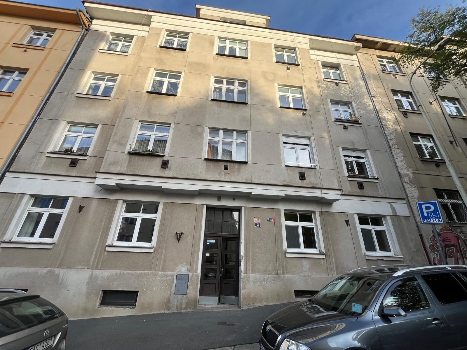 Prodej bytu 2+kk 50 m², U Kaštanu, Praha, Praha Prodej bytu 2+kk 50 m², U Kaštanu, Praha, Praha