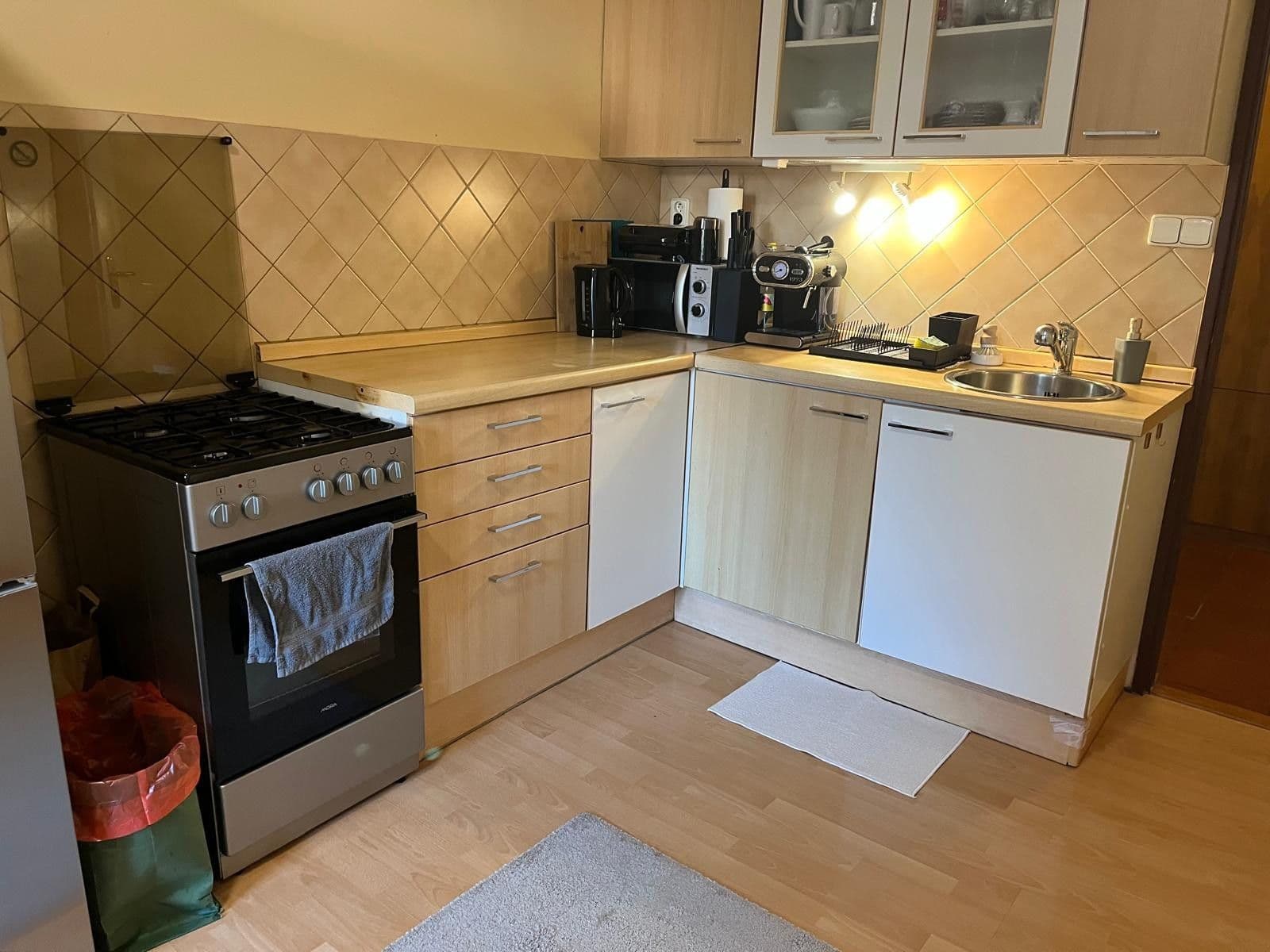 Prodej bytu 2+kk 50 m², U Kaštanu, Praha, Praha Prodej bytu 2+kk 50 m², U Kaštanu, Praha, Praha