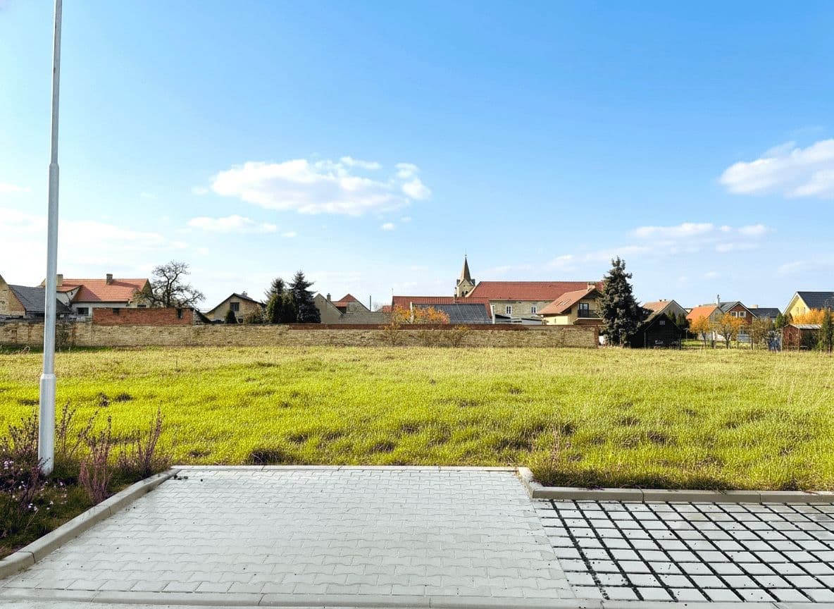 Prodej pozemku 840 m², Slaný, Středočeský kraj Prodej pozemku 840 m², Slaný, Středočeský kraj