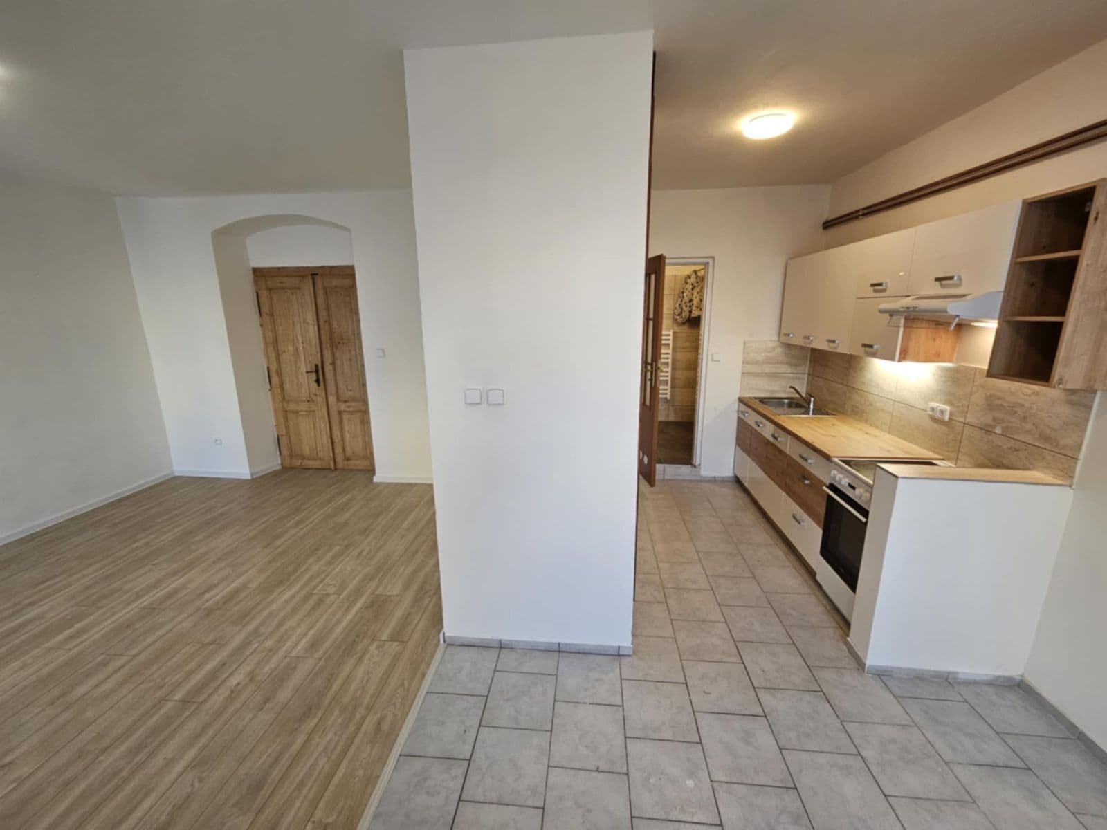 Pronájem bytu Garsoniéra 34 m², Čáslavská, Heřmanův Městec, Pardubický kraj Pronájem bytu Garsoniéra 34 m², Čáslavská, Heřmanův Městec, Pardubický kraj