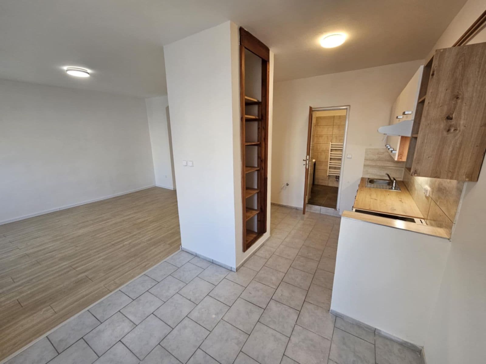 Pronájem bytu Garsoniéra 34 m², Čáslavská, Heřmanův Městec, Pardubický kraj Pronájem bytu Garsoniéra 34 m², Čáslavská, Heřmanův Městec, Pardubický kraj