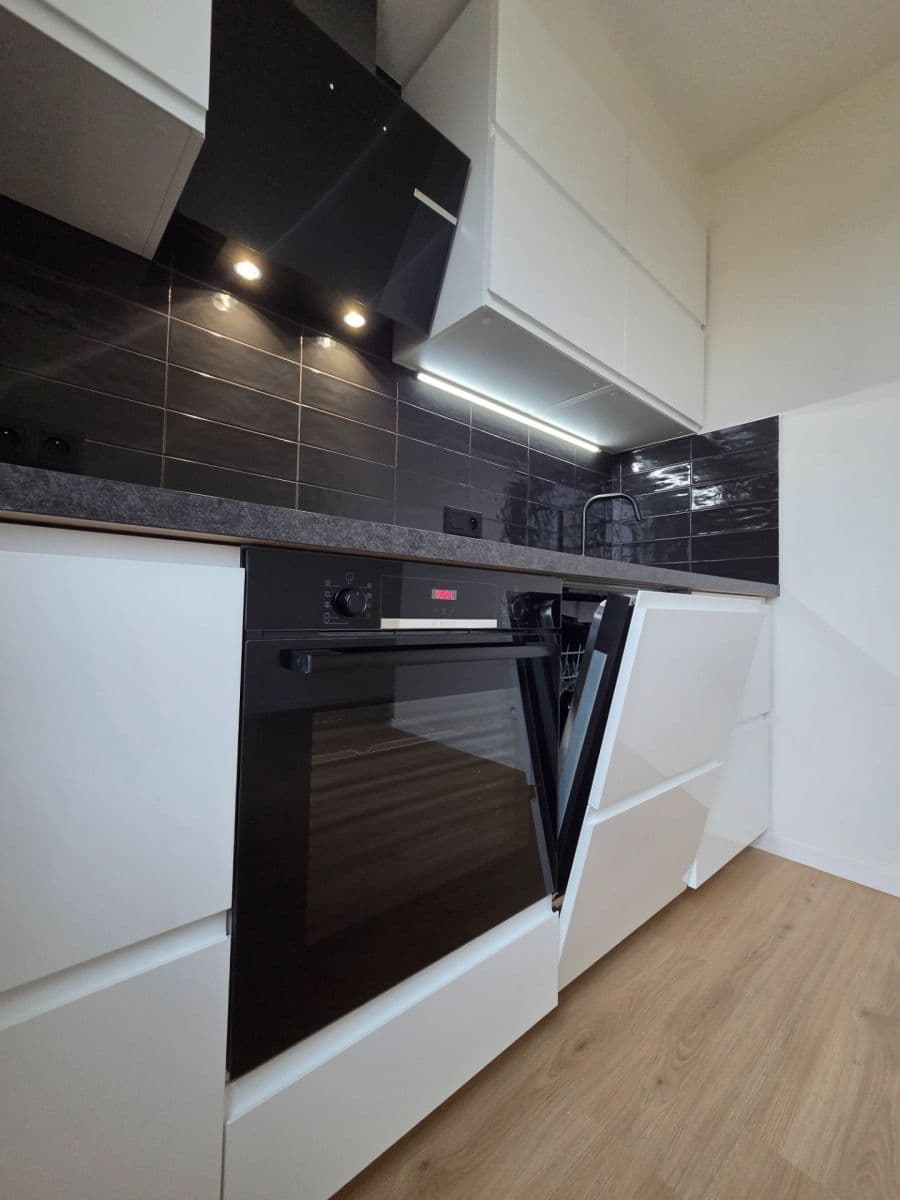 Prodej bytu 2+1 53 m², Hartigova, Praha, Praha Prodej bytu 2+1 53 m², Hartigova, Praha, Praha