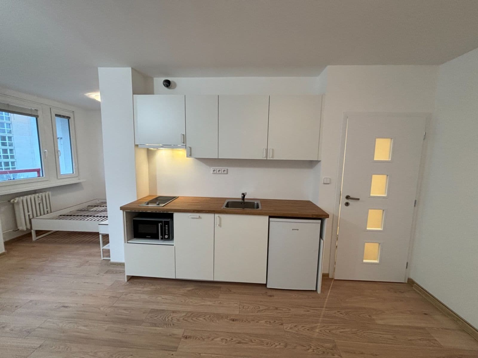 Pronájem bytu 1+1 34 m², Taškentská, Praha, Praha Pronájem bytu 1+1 34 m², Taškentská, Praha, Praha