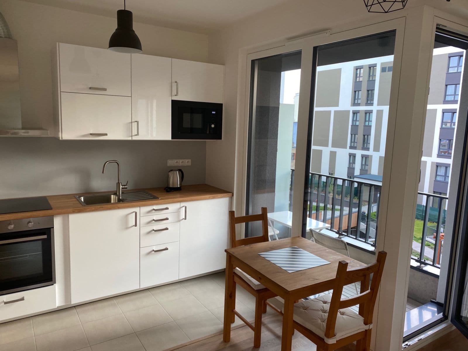 Pronájem bytu 1+kk 39 m², Olgy Havlové, Praha, Praha Pronájem bytu 1+kk 39 m², Olgy Havlové, Praha, Praha