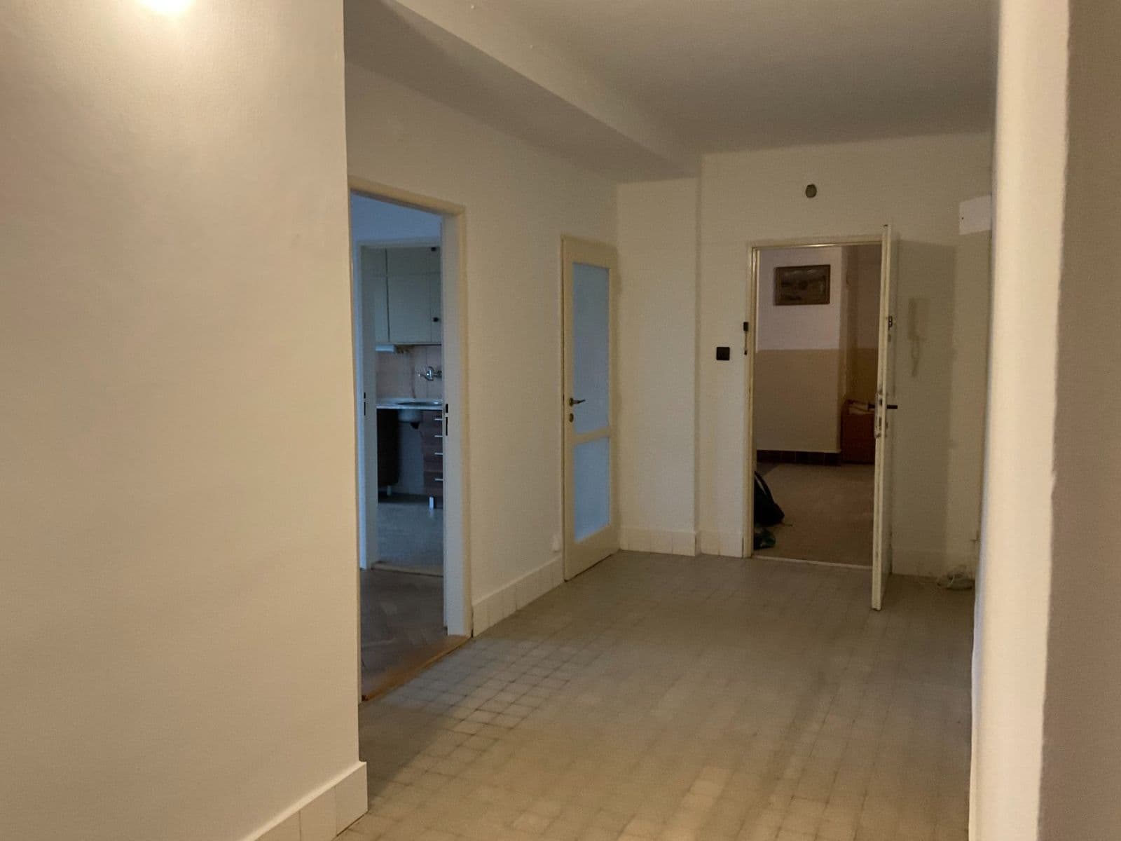 Pronájem bytu 3+1 84 m², Jilemnického, Pardubice, Pardubický kraj Pronájem bytu 3+1 84 m², Jilemnického, Pardubice, Pardubický kraj