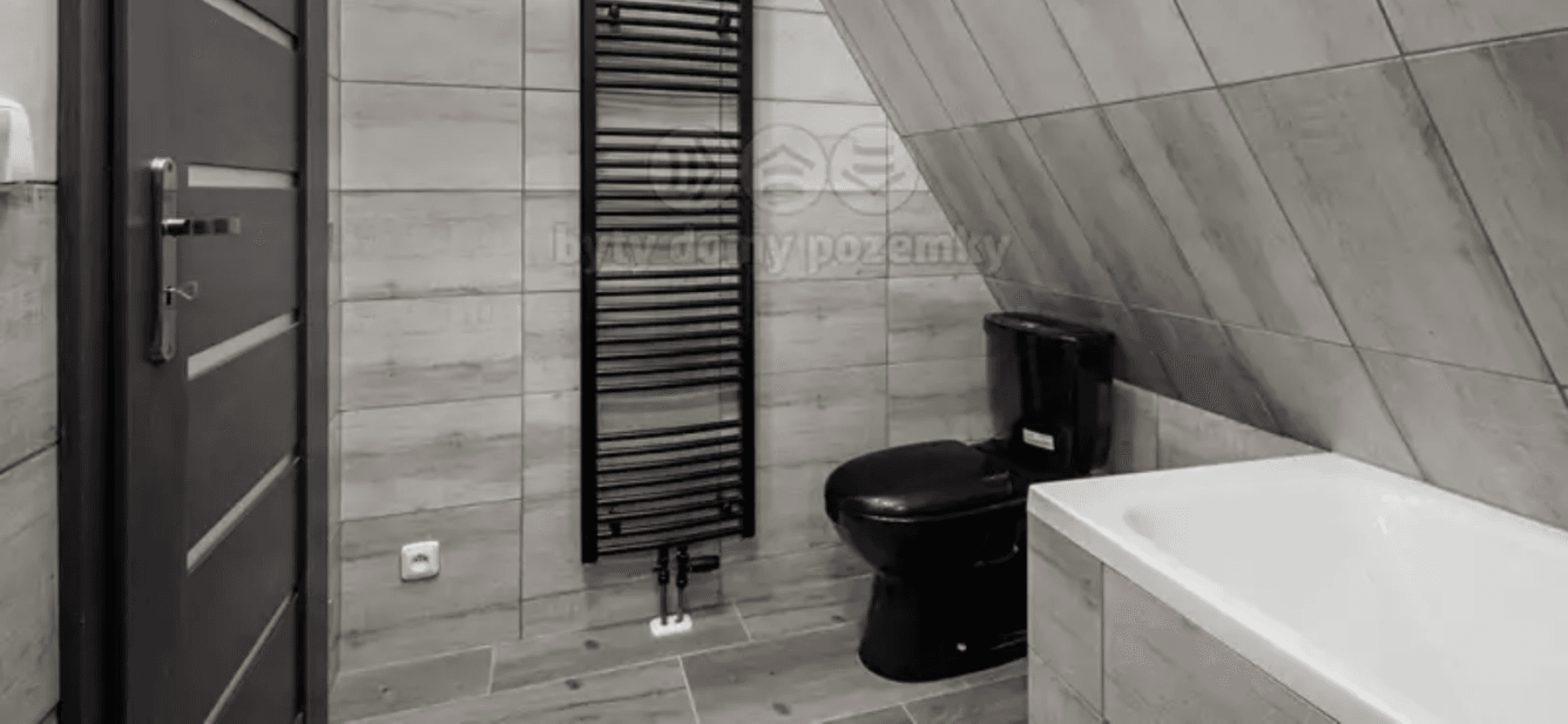 Prodej domu 140 m², pozemek 170 m², Kmetiněves, Středočeský kraj Prodej domu 140 m², pozemek 170 m², Kmetiněves, Středočeský kraj