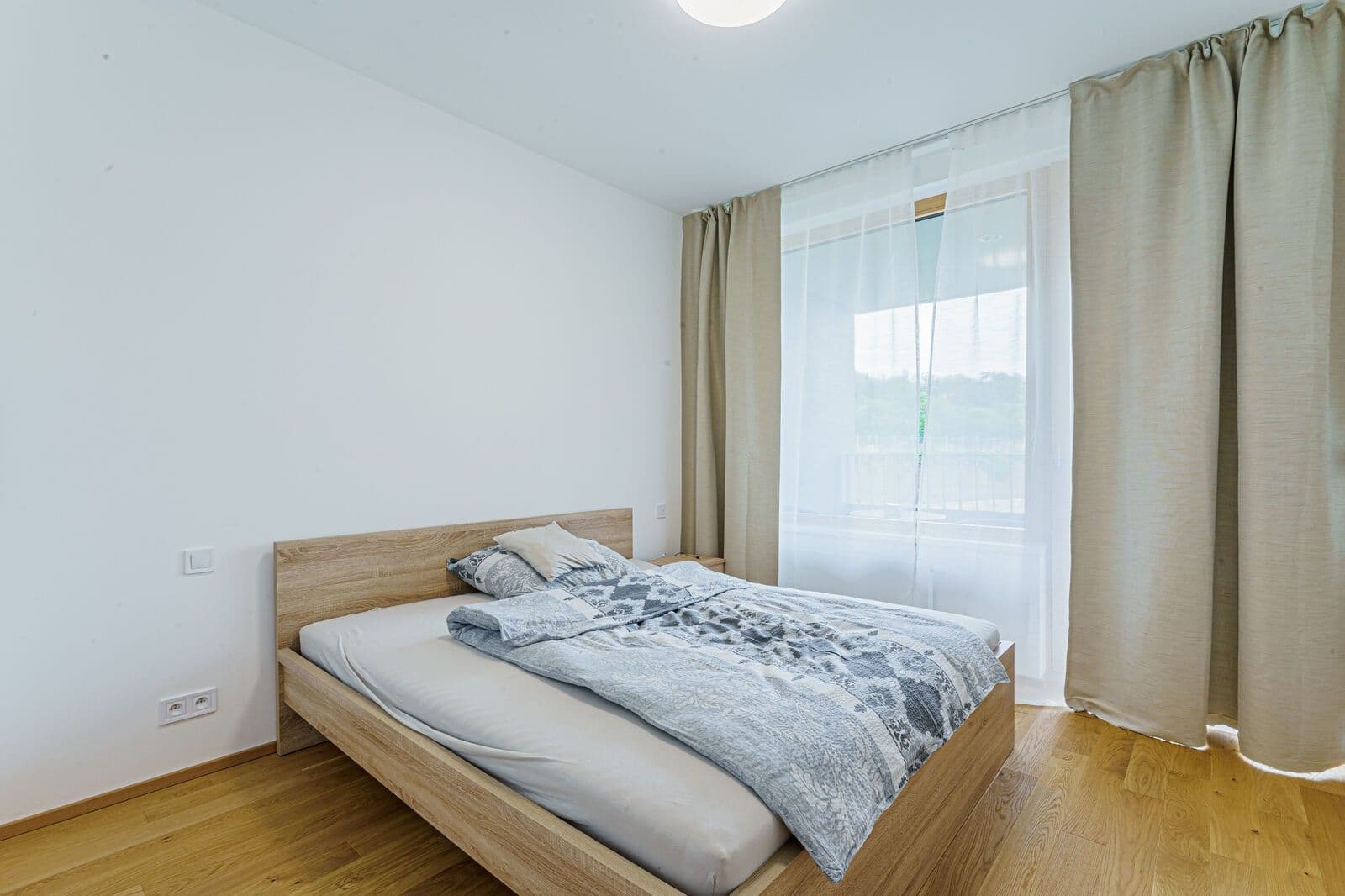 Pronájem bytu 2+kk 59 m², U Komína, Praha, Praha Pronájem bytu 2+kk 59 m², U Komína, Praha, Praha