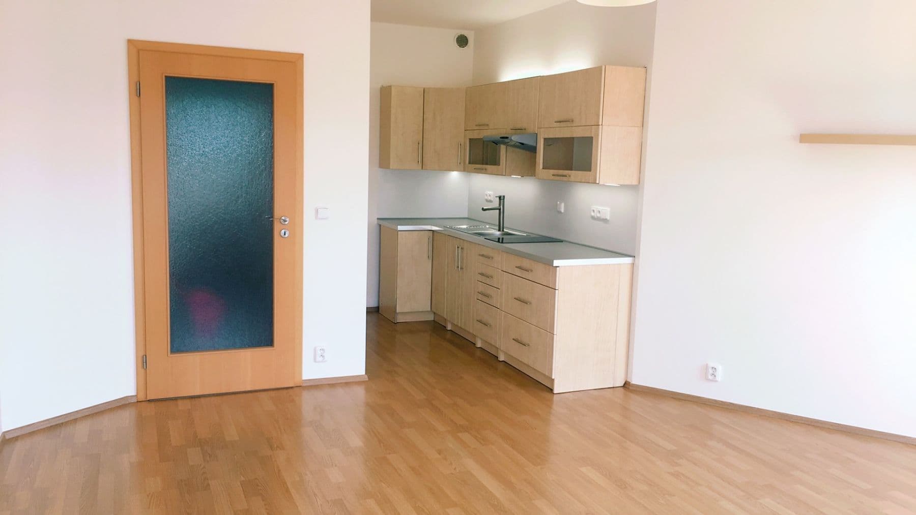 Pronájem bytu 2+kk 61 m², Komořanská, Praha, Praha Pronájem bytu 2+kk 61 m², Komořanská, Praha, Praha