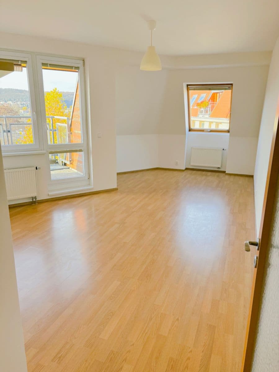 Pronájem bytu 2+kk 61 m², Komořanská, Praha, Praha Pronájem bytu 2+kk 61 m², Komořanská, Praha, Praha