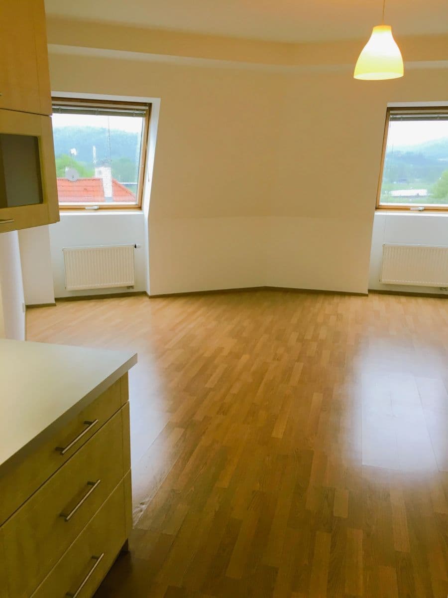 Pronájem bytu 2+kk 61 m², Komořanská, Praha, Praha Pronájem bytu 2+kk 61 m², Komořanská, Praha, Praha
