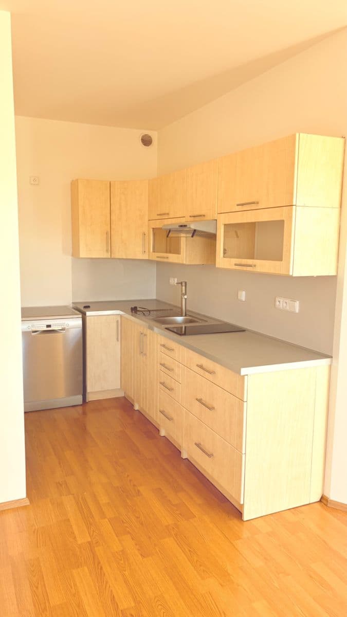 Pronájem bytu 2+kk 61 m², Komořanská, Praha, Praha Pronájem bytu 2+kk 61 m², Komořanská, Praha, Praha