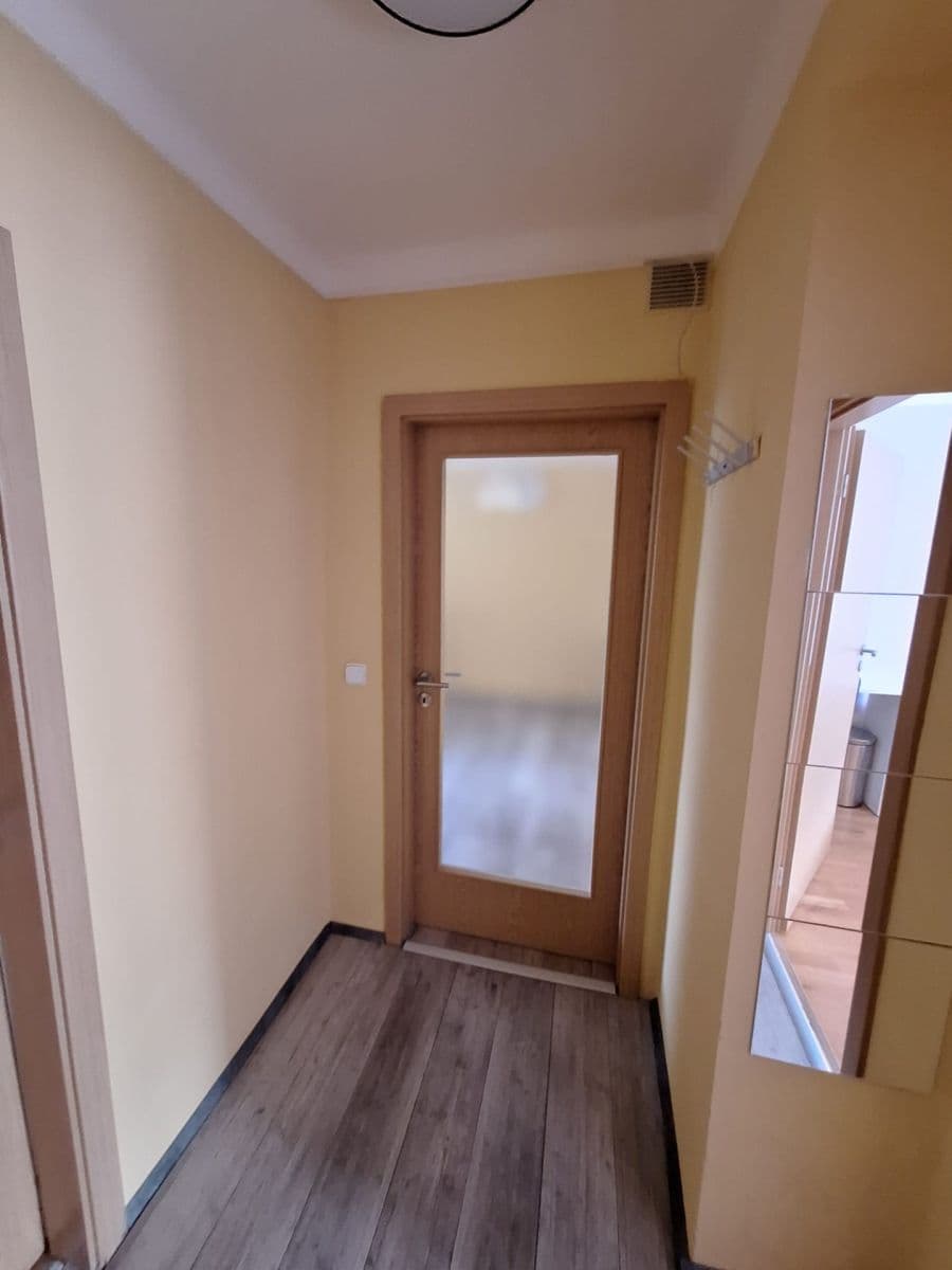 Pronájem bytu 2+1 51 m², Helsinská, Kladno, Středočeský kraj Pronájem bytu 2+1 51 m², Helsinská, Kladno, Středočeský kraj