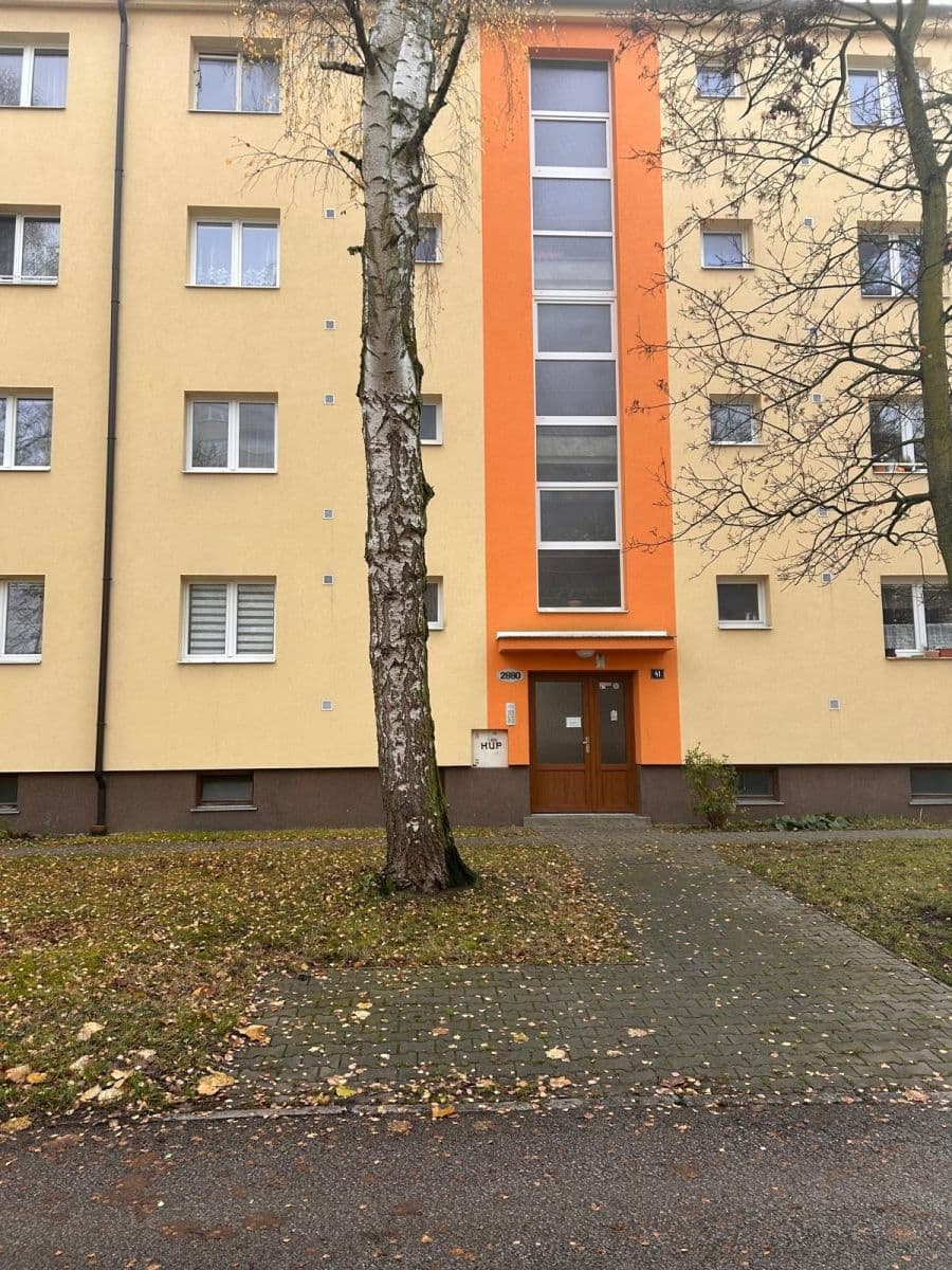 Pronájem bytu 2+1 51 m², Helsinská, Kladno, Středočeský kraj Pronájem bytu 2+1 51 m², Helsinská, Kladno, Středočeský kraj