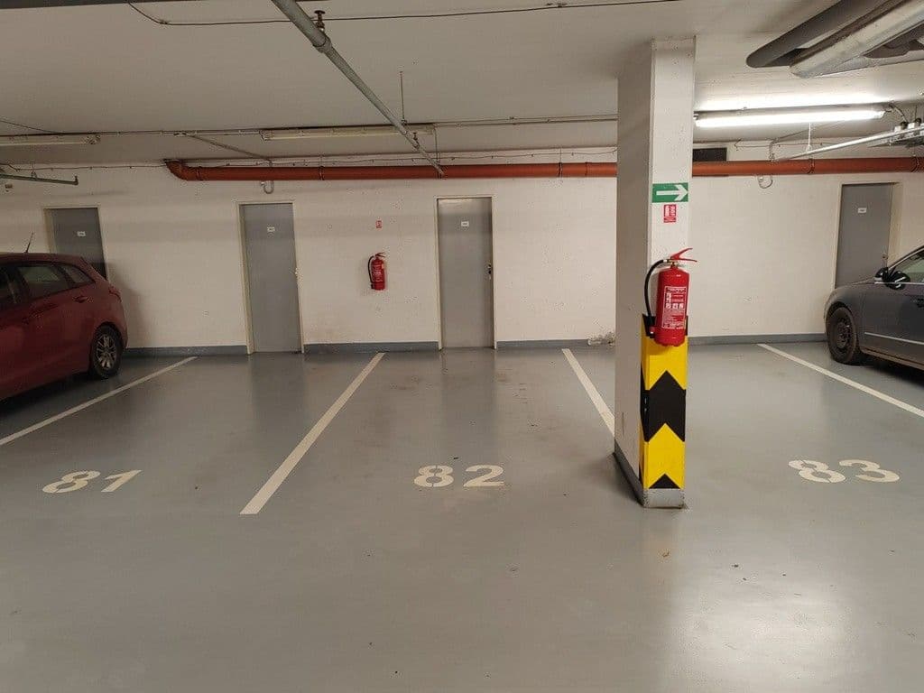 Pronájem bytu 2+kk 56 m², Modenská, Praha, Praha Pronájem bytu 2+kk 56 m², Modenská, Praha, Praha