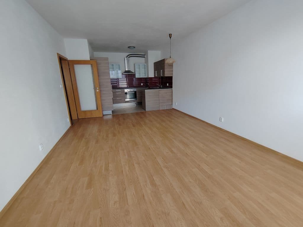 Pronájem bytu 2+kk 56 m², Modenská, Praha, Praha Pronájem bytu 2+kk 56 m², Modenská, Praha, Praha