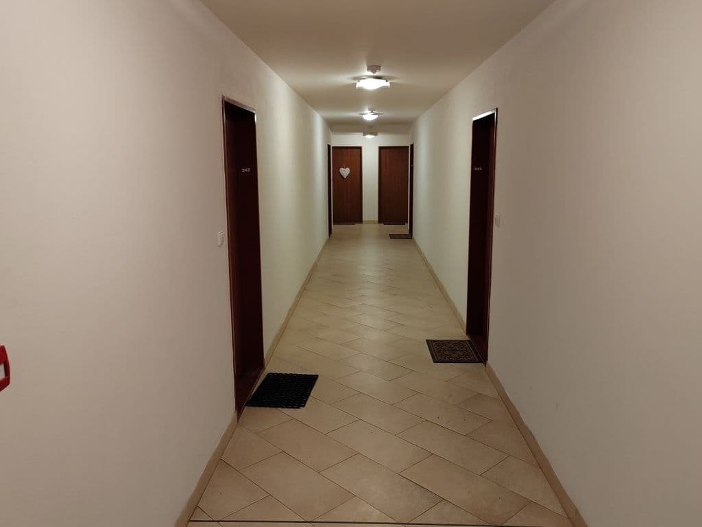 Pronájem bytu 2+kk 56 m², Modenská, Praha, Praha Pronájem bytu 2+kk 56 m², Modenská, Praha, Praha