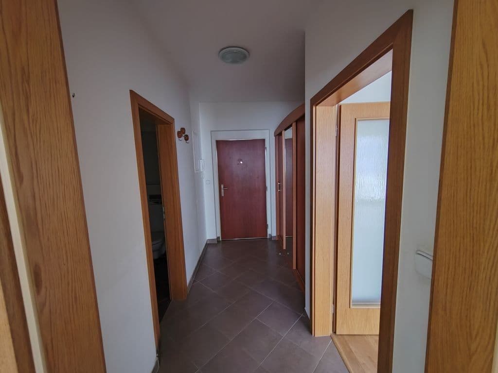 Pronájem bytu 2+kk 56 m², Modenská, Praha, Praha Pronájem bytu 2+kk 56 m², Modenská, Praha, Praha