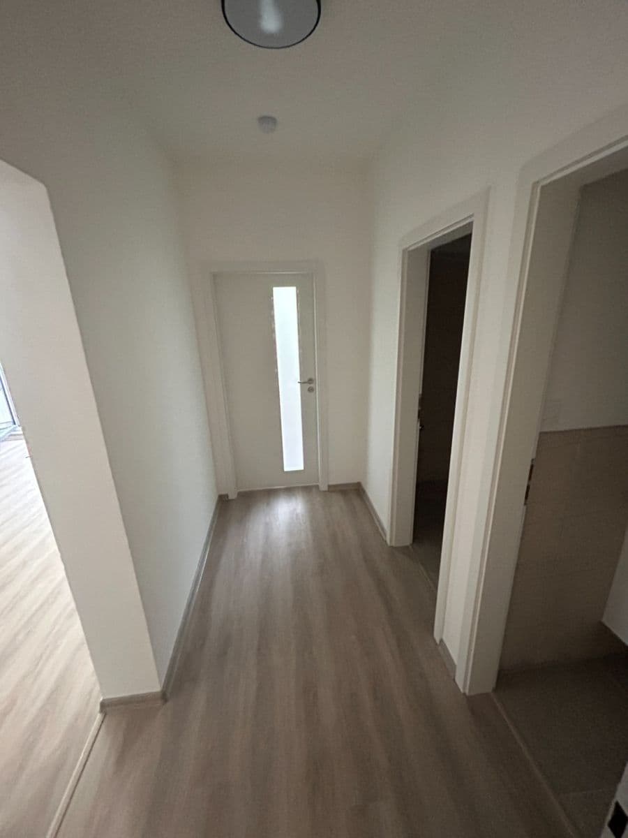 Pronájem bytu 2+kk 40 m², Mládí, Jablonec nad Nisou, Liberecký kraj Pronájem bytu 2+kk 40 m², Mládí, Jablonec nad Nisou, Liberecký kraj