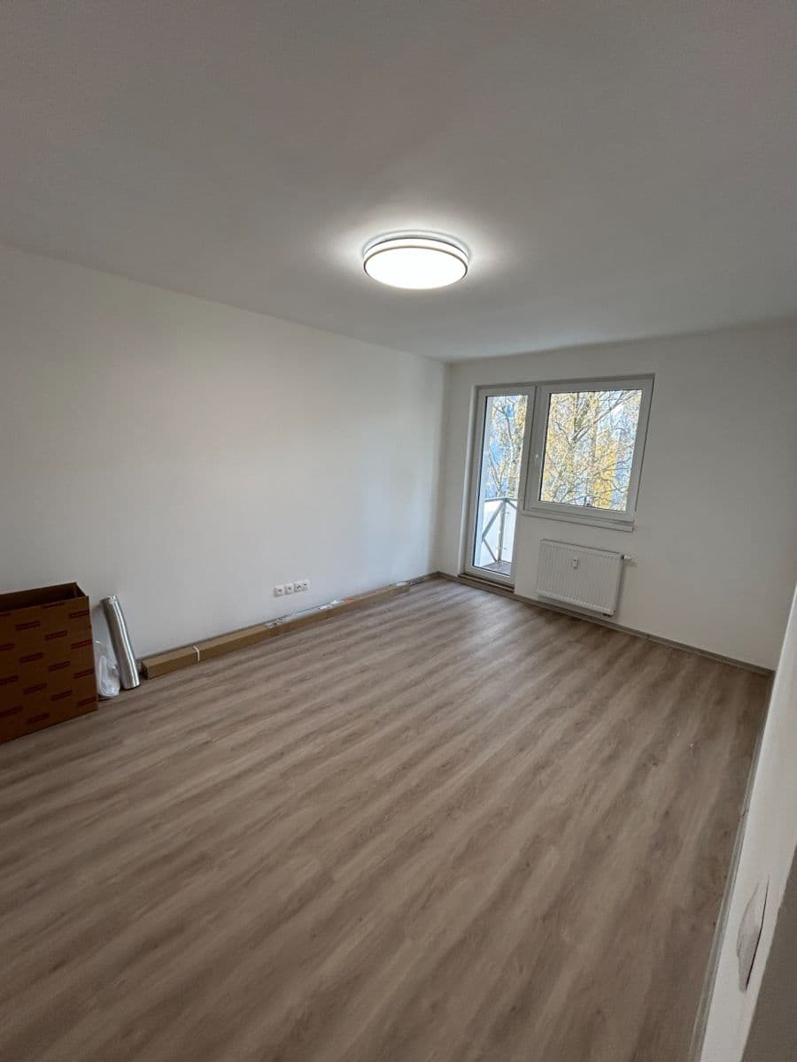 Pronájem bytu 2+kk 40 m², Mládí, Jablonec nad Nisou, Liberecký kraj Pronájem bytu 2+kk 40 m², Mládí, Jablonec nad Nisou, Liberecký kraj