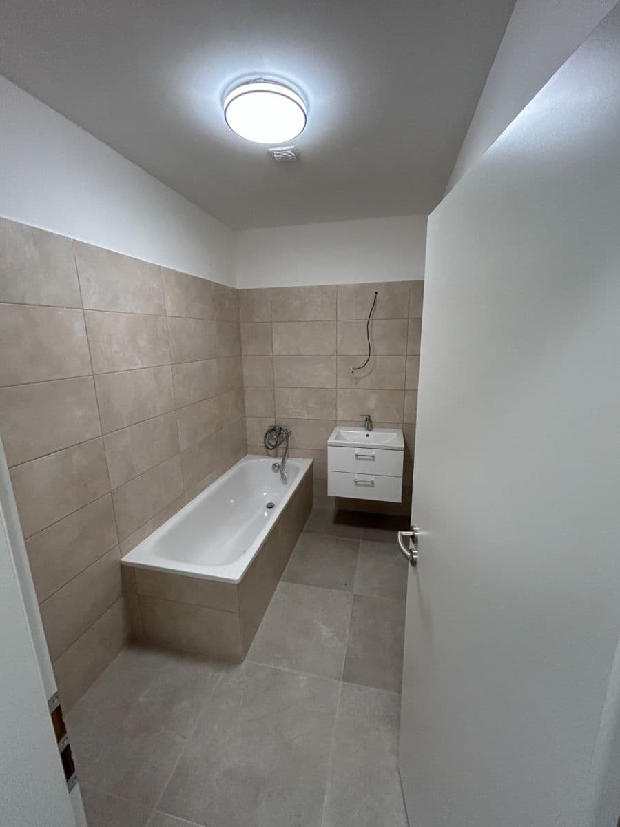 Pronájem bytu 2+kk 40 m², Mládí, Jablonec nad Nisou, Liberecký kraj Pronájem bytu 2+kk 40 m², Mládí, Jablonec nad Nisou, Liberecký kraj