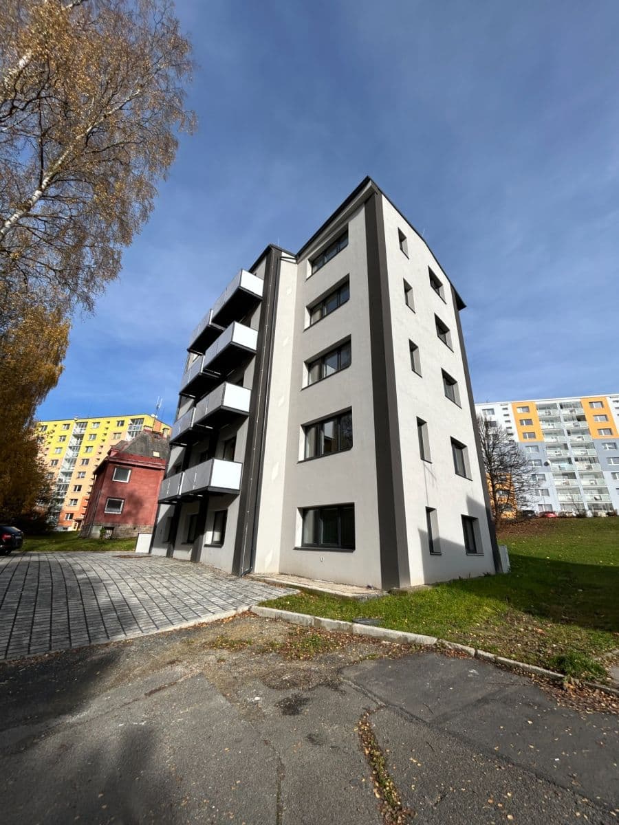 Pronájem bytu 2+kk 40 m², Mládí, Jablonec nad Nisou, Liberecký kraj Pronájem bytu 2+kk 40 m², Mládí, Jablonec nad Nisou, Liberecký kraj
