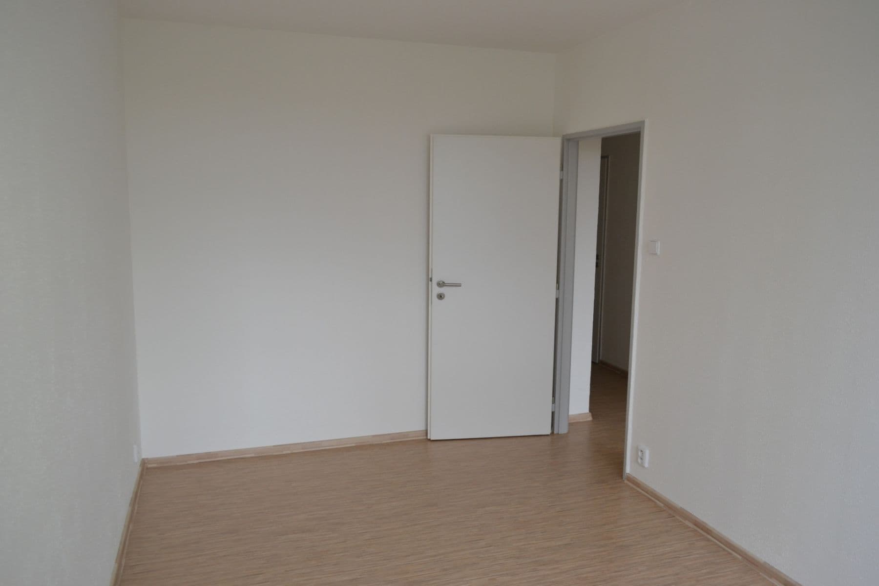 Pronájem bytu 3+1 80 m², Mezilesí, Praha, Praha Pronájem bytu 3+1 80 m², Mezilesí, Praha, Praha