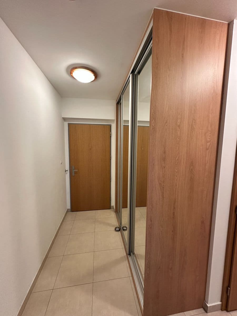 Pronájem bytu 3+kk 93 m², Nademlejnská, Praha, Praha Pronájem bytu 3+kk 93 m², Nademlejnská, Praha, Praha