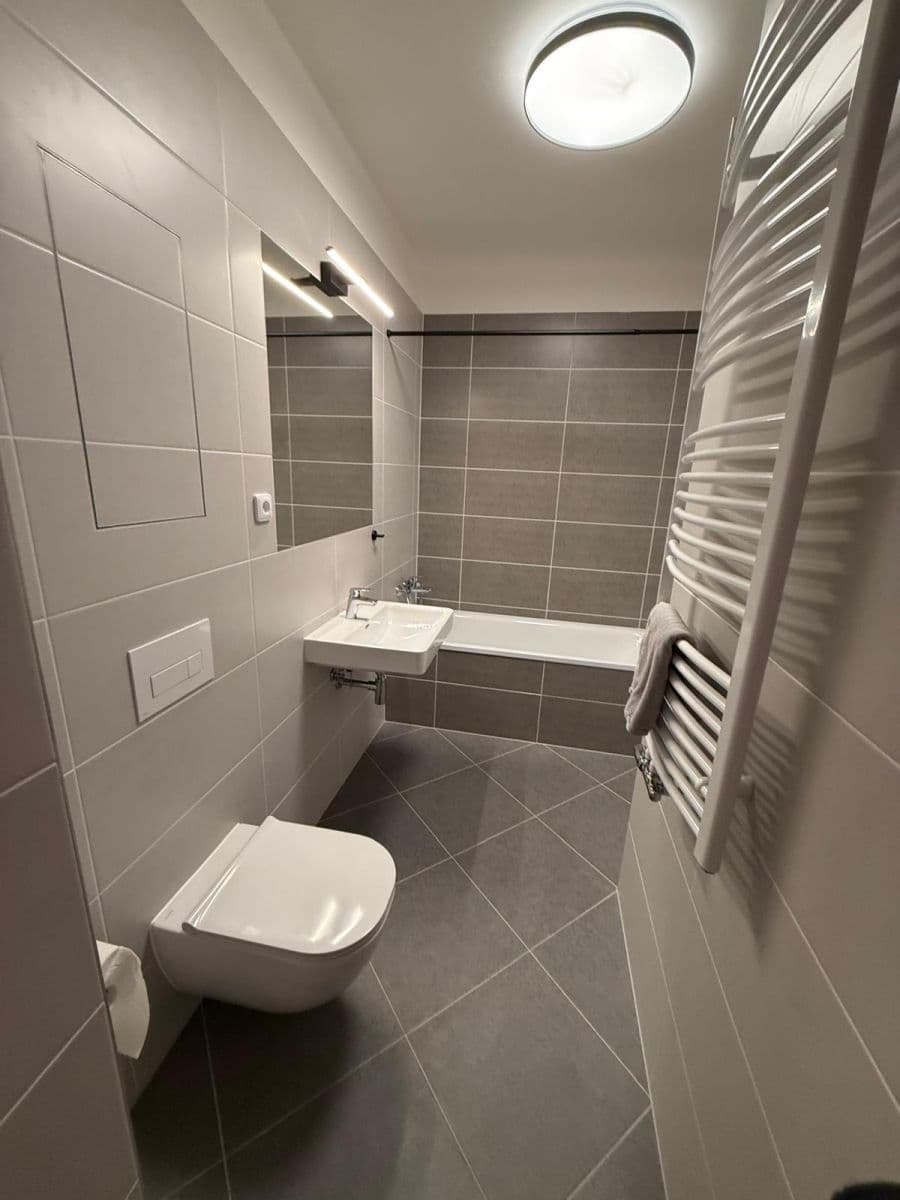 Pronájem bytu 2+kk 55 m², Čakovická, Praha, Praha Pronájem bytu 2+kk 55 m², Čakovická, Praha, Praha