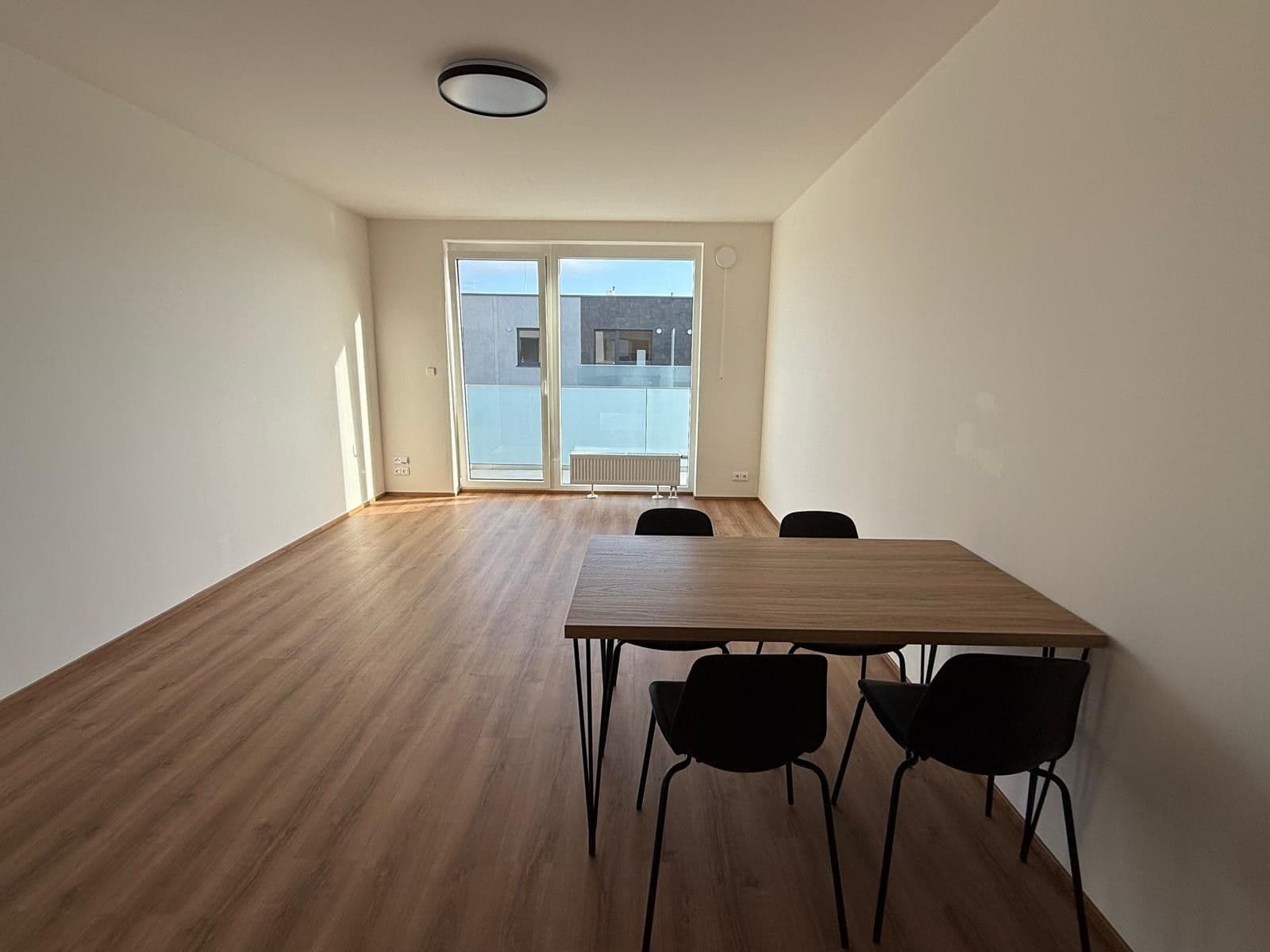 Pronájem bytu 2+kk 55 m², Čakovická, Praha, Praha Pronájem bytu 2+kk 55 m², Čakovická, Praha, Praha