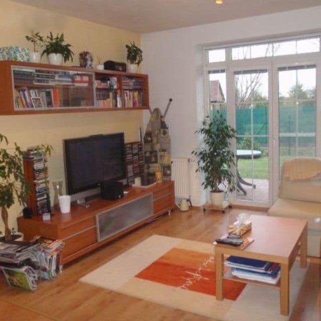 Prodej bytu 2+kk 45 m², Okružní, Vestec, Středočeský kraj Prodej bytu 2+kk 45 m², Okružní, Vestec, Středočeský kraj