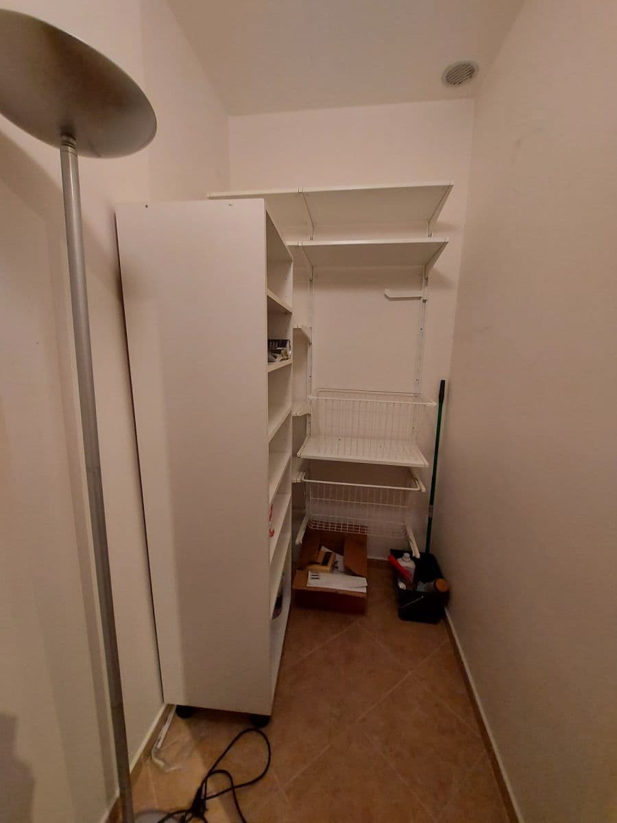 Pronájem bytu 3+kk 82 m², Pálavské náměstí, Brno, Jihomoravský kraj Pronájem bytu 3+kk 82 m², Pálavské náměstí, Brno, Jihomoravský kraj