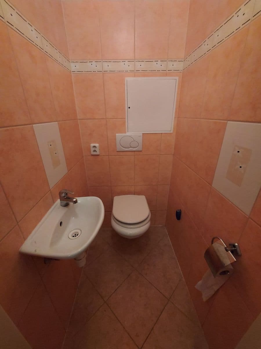 Pronájem bytu 3+kk 82 m², Pálavské náměstí, Brno, Jihomoravský kraj Pronájem bytu 3+kk 82 m², Pálavské náměstí, Brno, Jihomoravský kraj