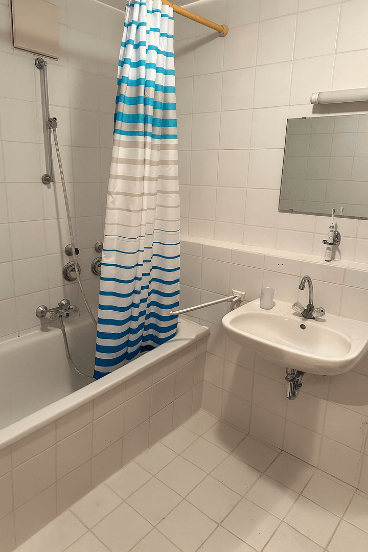 Pronájem bytu 1+1 47 m², Schützenstraße 3, Geislingen an der Steige, Bádensko-Württembersko Pronájem bytu 1+1 47 m², Schützenstraße 3, Geislingen an der Steige, Bádensko-Württembersko