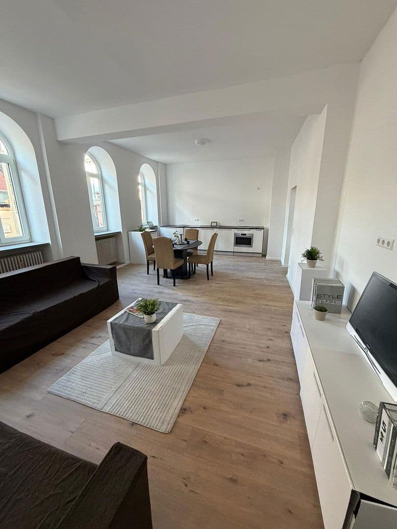 Prodej bytu 4+1 103 m², Weinstraße 102, Edenkoben, Porýní-Falc Prodej bytu 4+1 103 m², Weinstraße 102, Edenkoben, Porýní-Falc