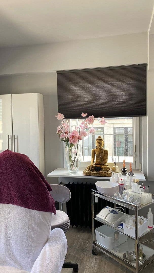 Pronájem kanceláře 115 m², Schadowstrasse 74, Düsseldorf, Severní Porýní-Vestfálsko Pronájem kanceláře 115 m², Schadowstrasse 74, Düsseldorf, Severní Porýní-Vestfálsko