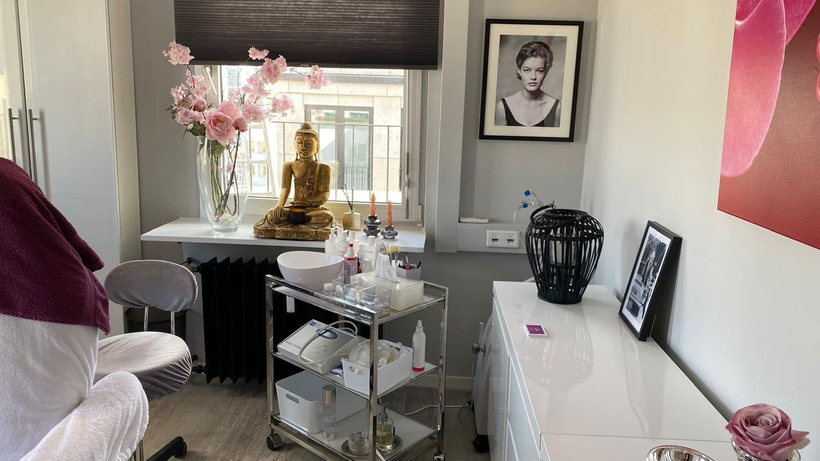 Pronájem kanceláře 115 m², Schadowstrasse 74, Düsseldorf, Severní Porýní-Vestfálsko Pronájem kanceláře 115 m², Schadowstrasse 74, Düsseldorf, Severní Porýní-Vestfálsko