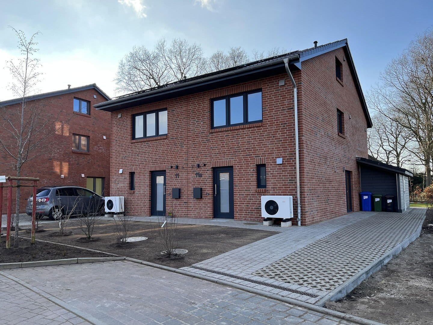 Pronájem domu 116 m², pozemek 300 m², Neumünster, Šlesvicko-Holštýnsko Pronájem domu 116 m², pozemek 300 m², Neumünster, Šlesvicko-Holštýnsko