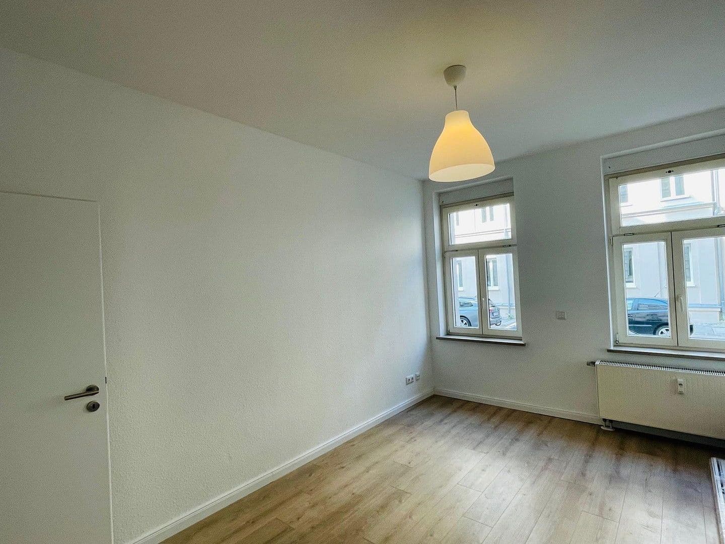 Pronájem bytu 3+1 60 m², Mierendorffstraße 50, Leipzig, Sasko Pronájem bytu 3+1 60 m², Mierendorffstraße 50, Leipzig, Sasko