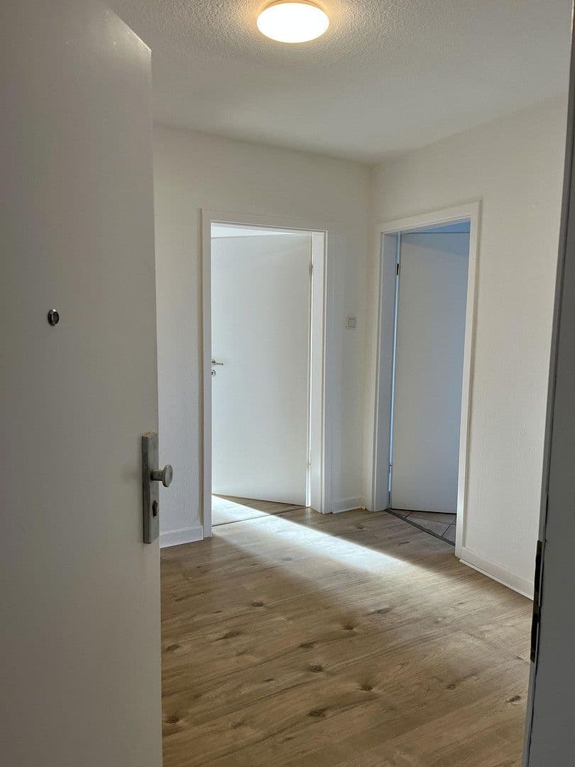 Pronájem bytu 3+1 83 m², Krefeld, Severní Porýní-Vestfálsko Pronájem bytu 3+1 83 m², Krefeld, Severní Porýní-Vestfálsko