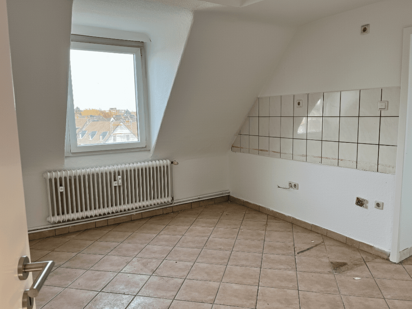 Pronájem bytu 3+1 83 m², Krefeld, Severní Porýní-Vestfálsko Pronájem bytu 3+1 83 m², Krefeld, Severní Porýní-Vestfálsko