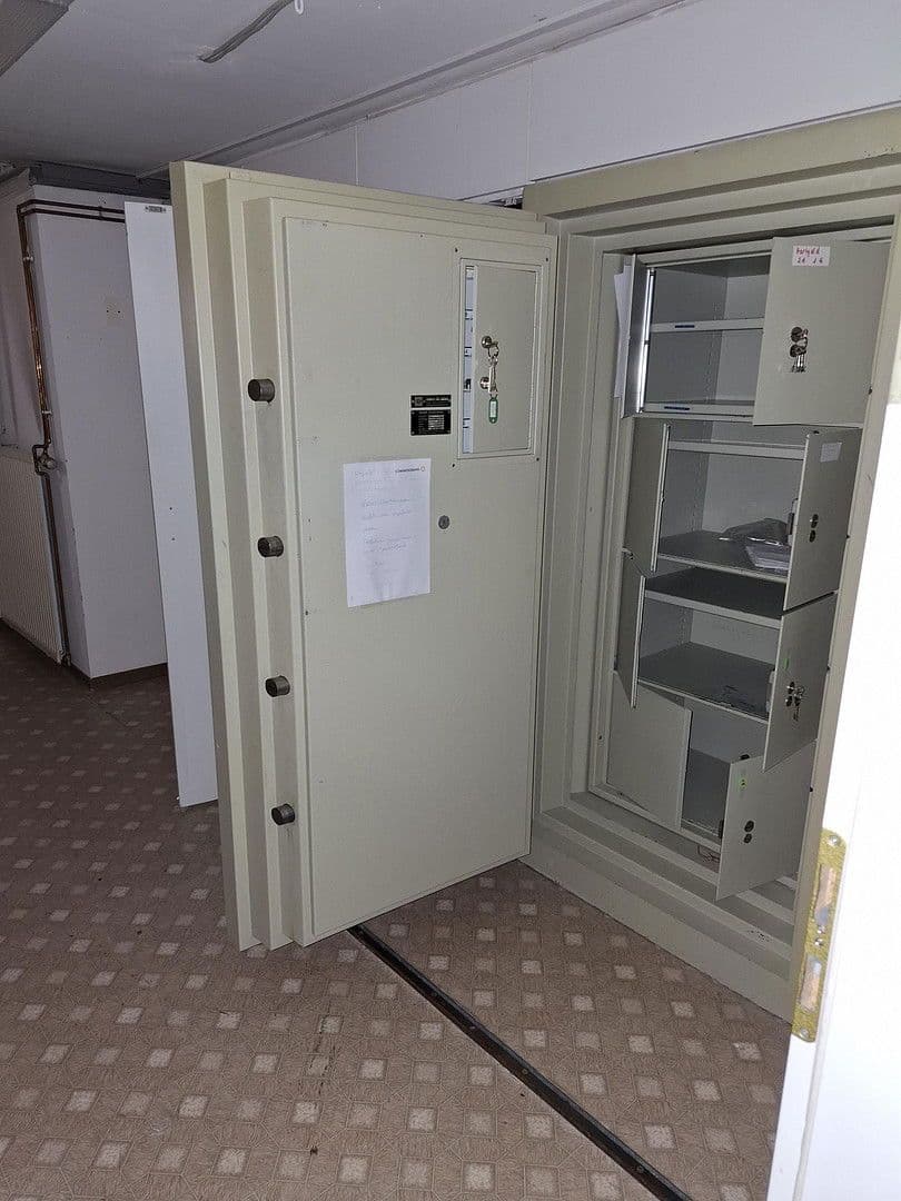 Pronájem kanceláře 344 m², Am Schloßplatz 2, Sankt Wendel, Země Sársko Pronájem kanceláře 344 m², Am Schloßplatz 2, Sankt Wendel, Země Sársko