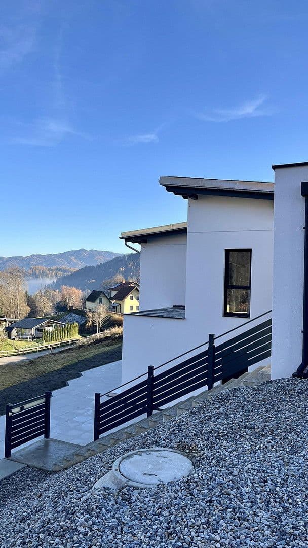 Prodej domu 178 m², pozemek 632 m², Am Panzergrabenbach 12a, Kapfenberg, Štýrsko Prodej domu 178 m², pozemek 632 m², Am Panzergrabenbach 12a, Kapfenberg, Štýrsko