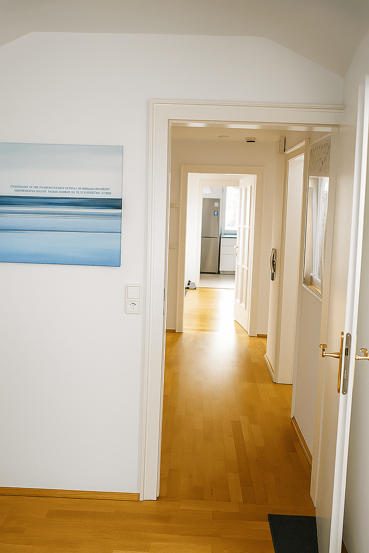 Pronájem bytu 2+1 64 m², Düsseldorf, Severní Porýní-Vestfálsko Pronájem bytu 2+1 64 m², Düsseldorf, Severní Porýní-Vestfálsko